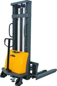 Штабелер гидравлический с электроподъемом 1,5 т 3,3 м XILIN CDD15B-E по цене 267 103 руб. - ООО АЙКЬЮ ТУЛ - 8 (4712) 777-203 - Звони!