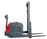 Штабелер самоходный 0,8 т 3,0 м TOR CDD-RM (сопровождаемый)