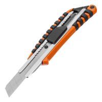 Нож, 18 мм выдвижное лезвие металлическая направляющая, метал. двухкомпонентный корпус Sparta