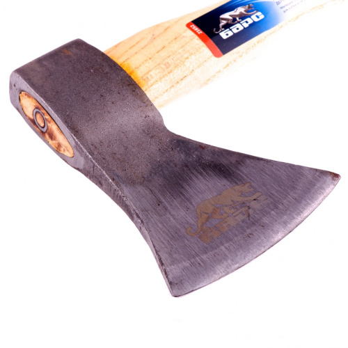 Топор плотницкий,кованый,деревянная рукоятка,600гр.,пескоструйное покрытие полотна Барс