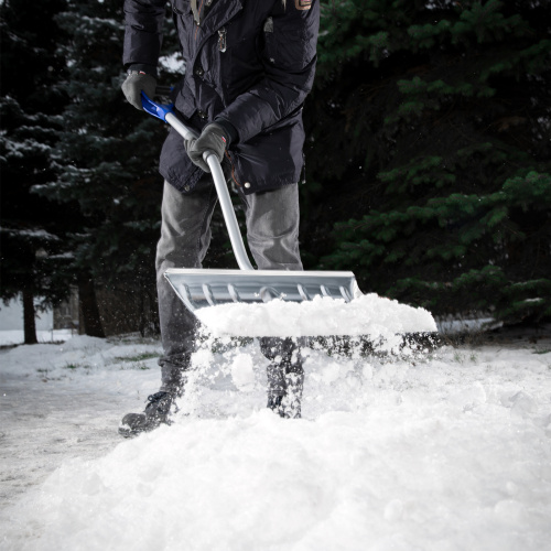 Лопата снеговая алюминиевая, 465 х 340 мм, металл. эргономичный черенок Palisad
